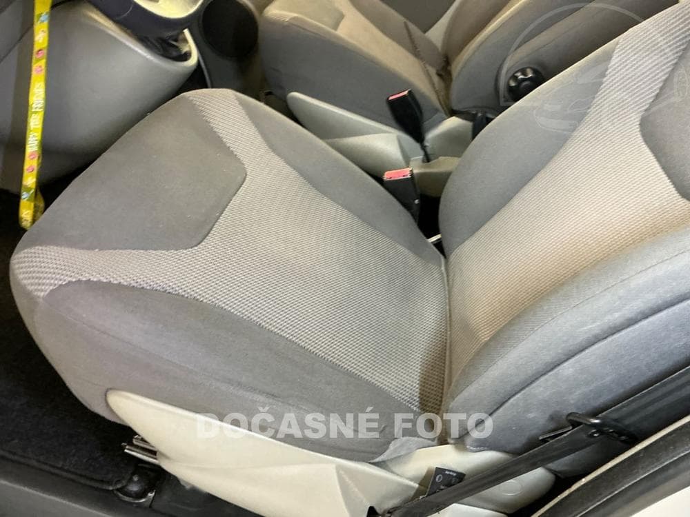 2009 Opel VIVARO - 10