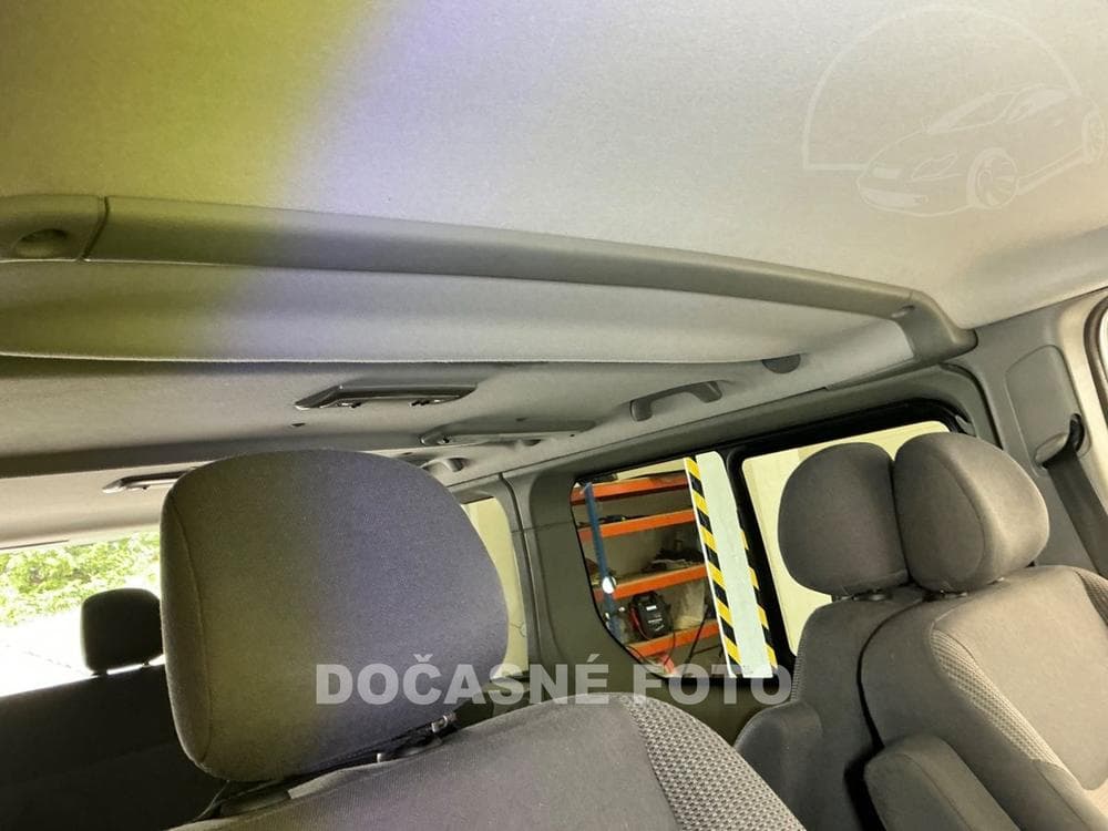 2009 Opel VIVARO - 12