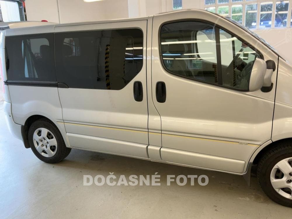 2009 Opel VIVARO - 5