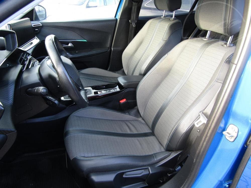 2021 Peugeot 2008 - 25