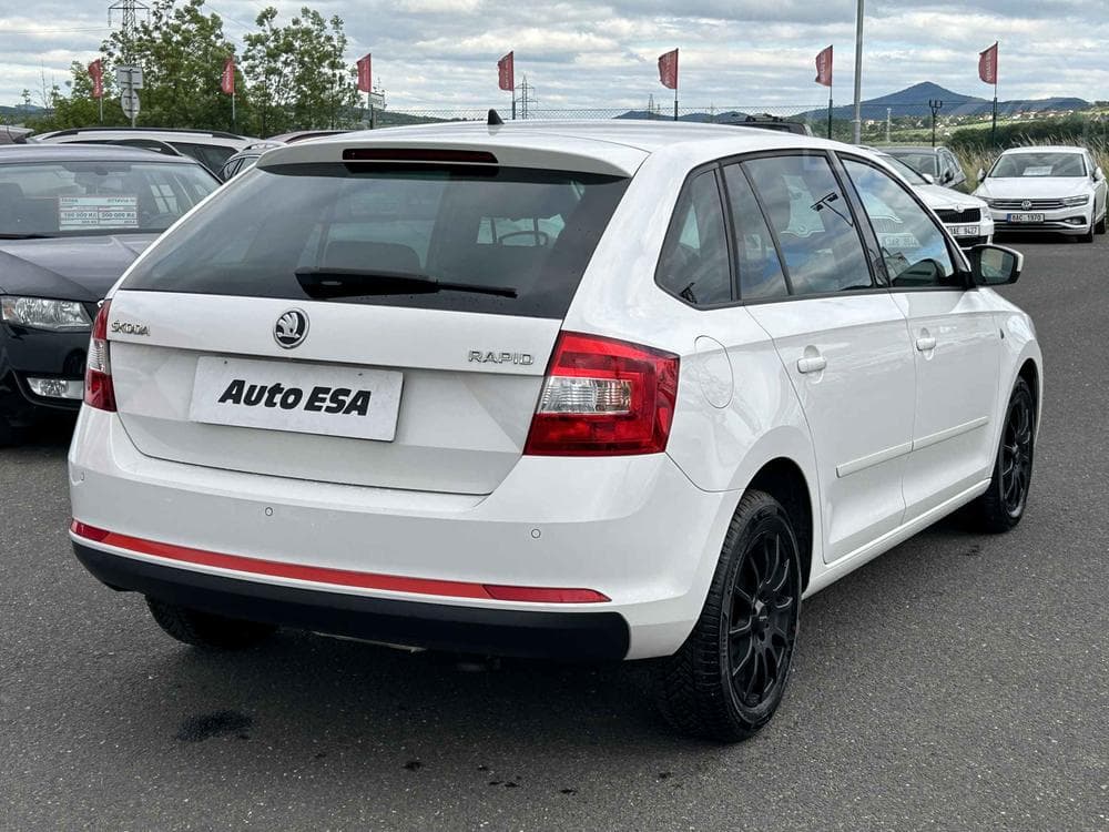 2014 Škoda RAPID - 4