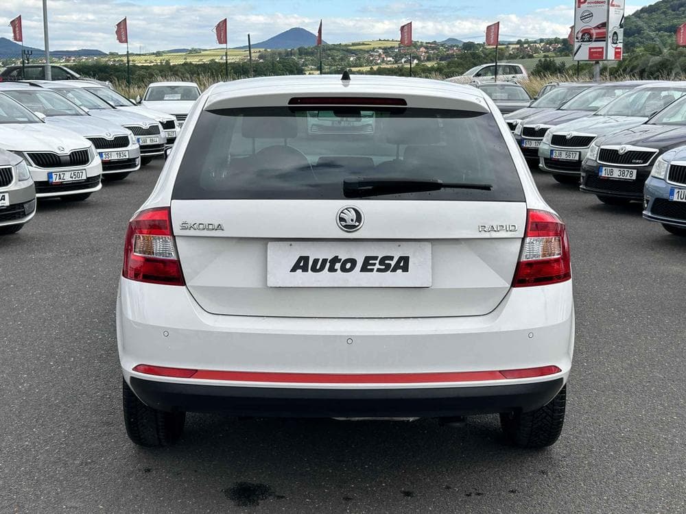 2014 Škoda RAPID - 5