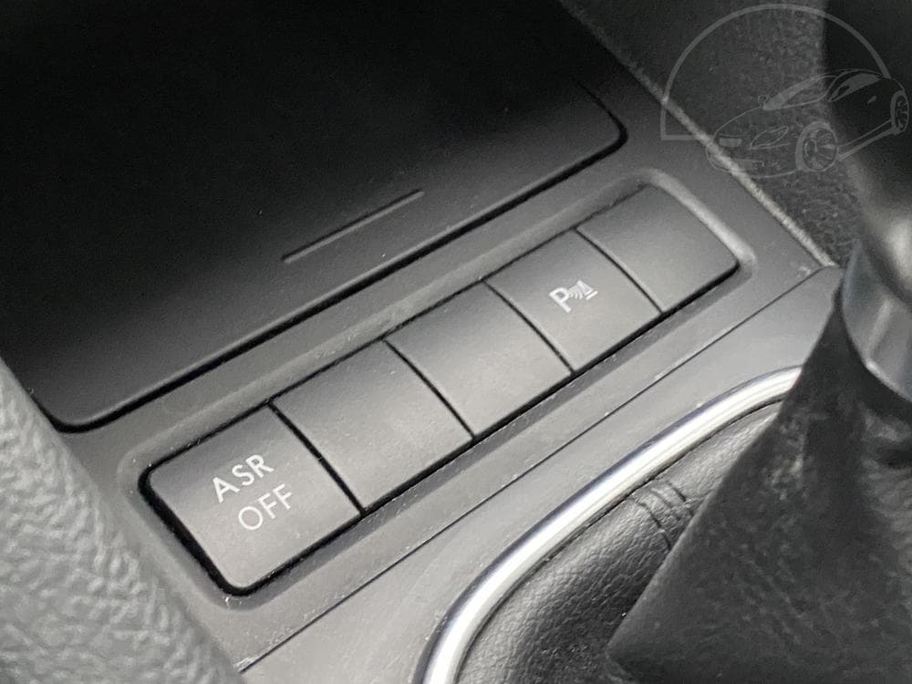 2012 Volkswagen GOLF - 15