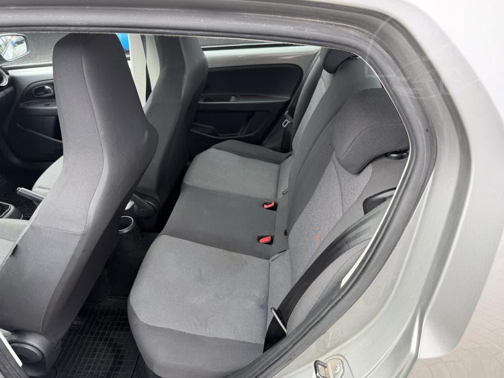 2013 Volkswagen UP! - 10