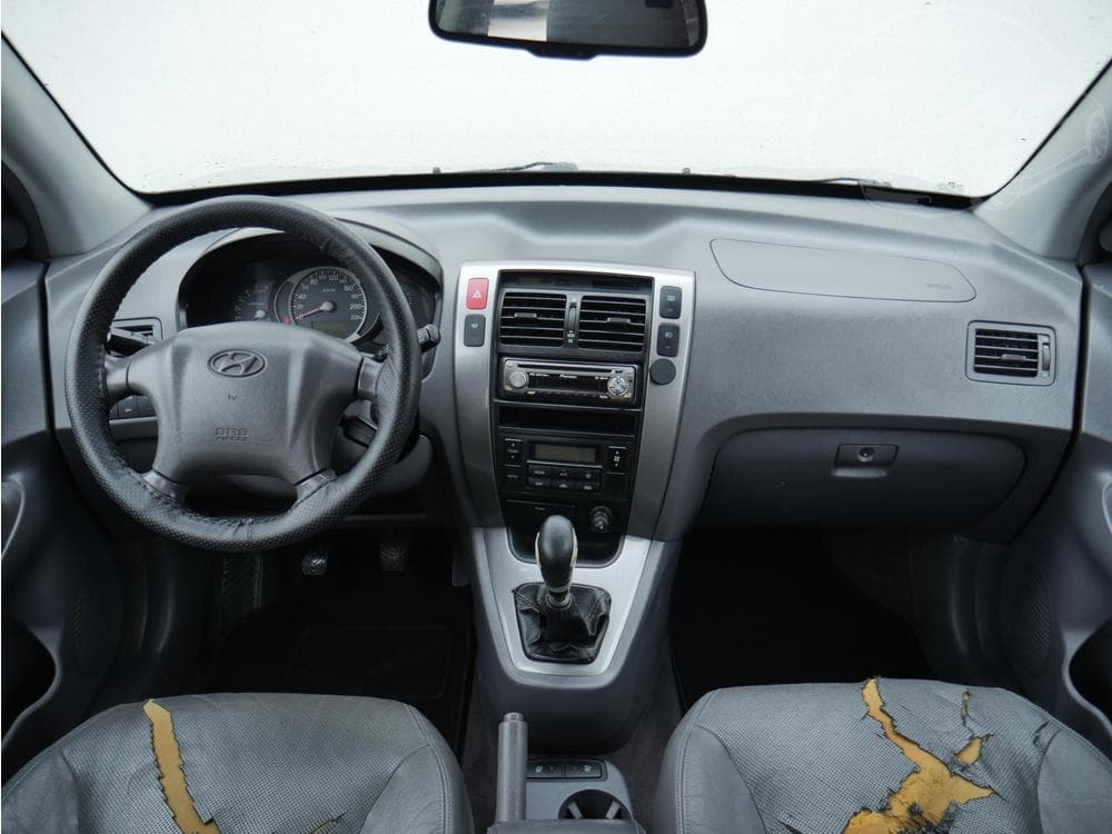 2005 Hyundai TUCSON - 15