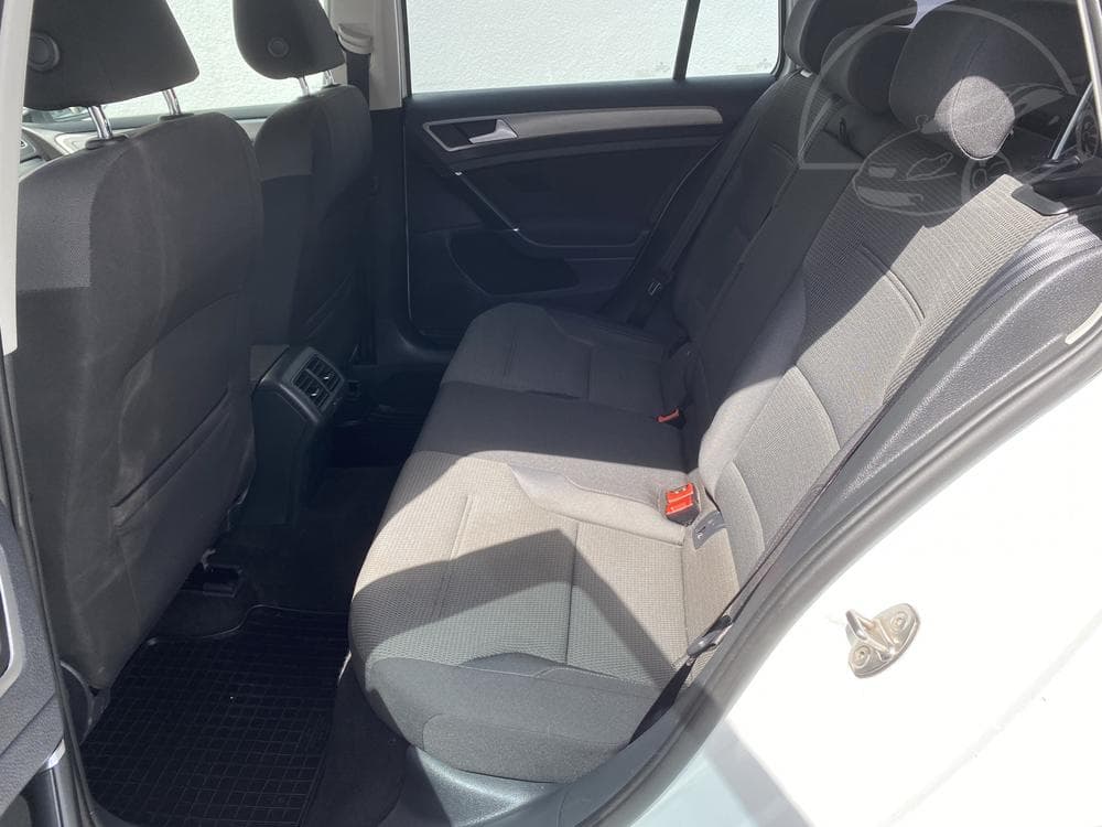 2015 Volkswagen GOLF - 10