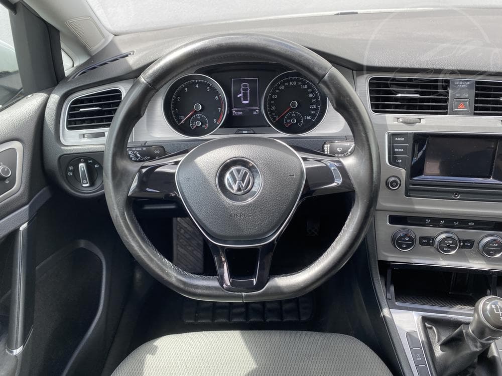 2015 Volkswagen GOLF - 11