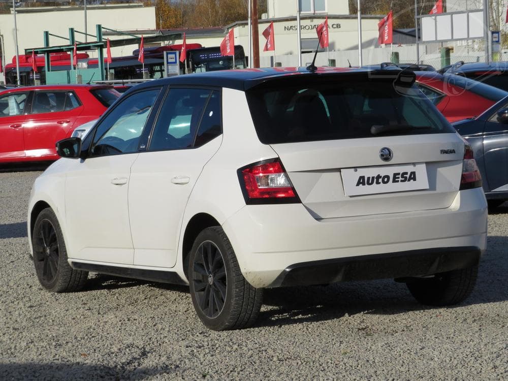 2017 Škoda FABIA - 11