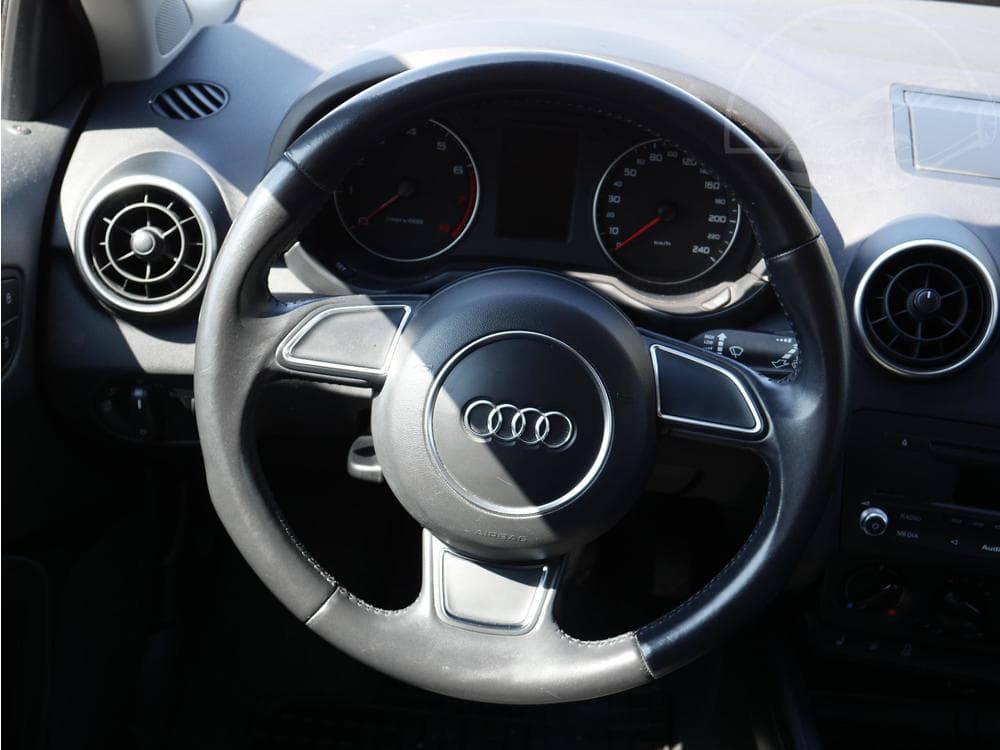 2014 Audi A1 - 10
