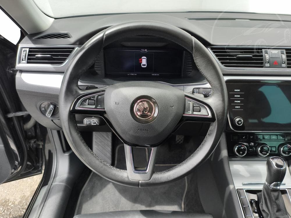 2019 Škoda SUPERB - 28