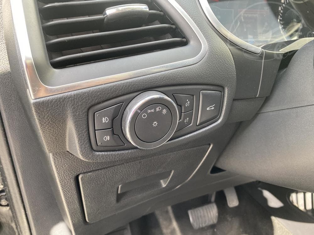 2015 Ford S-Max - 17