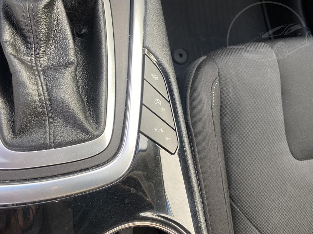 2015 Ford S-Max - 19