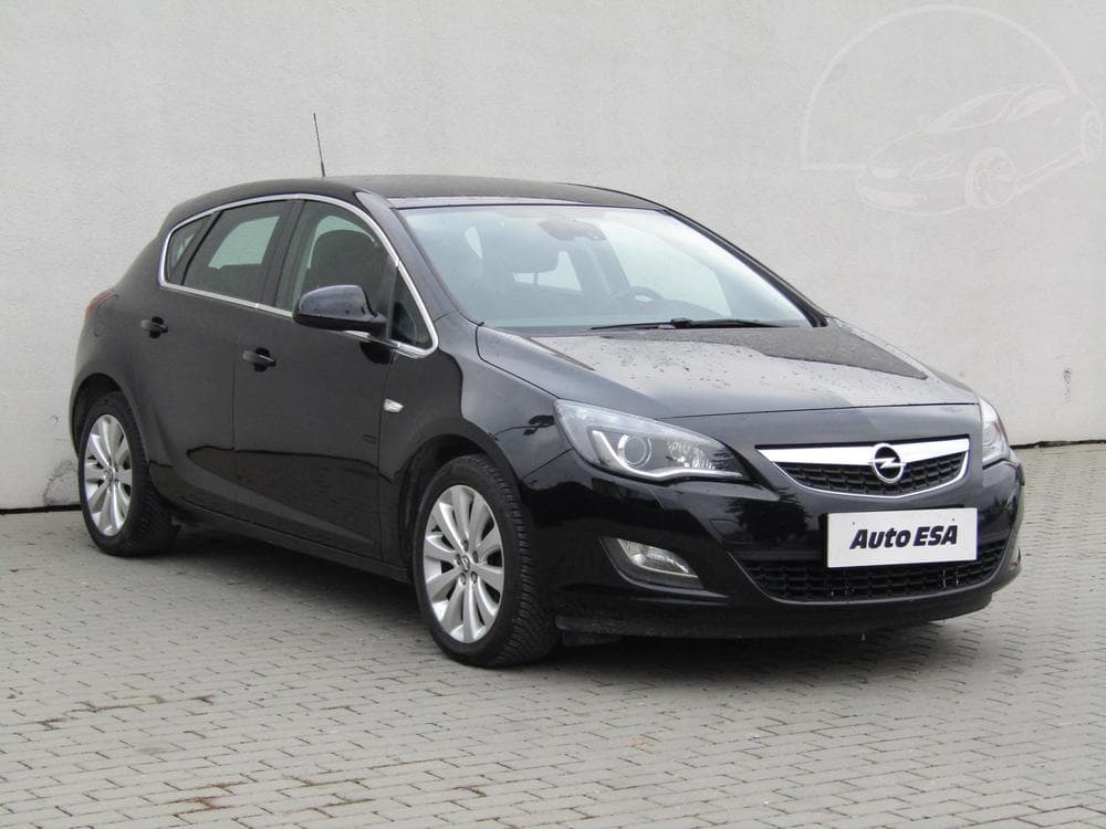 2010 Opel ASTRA