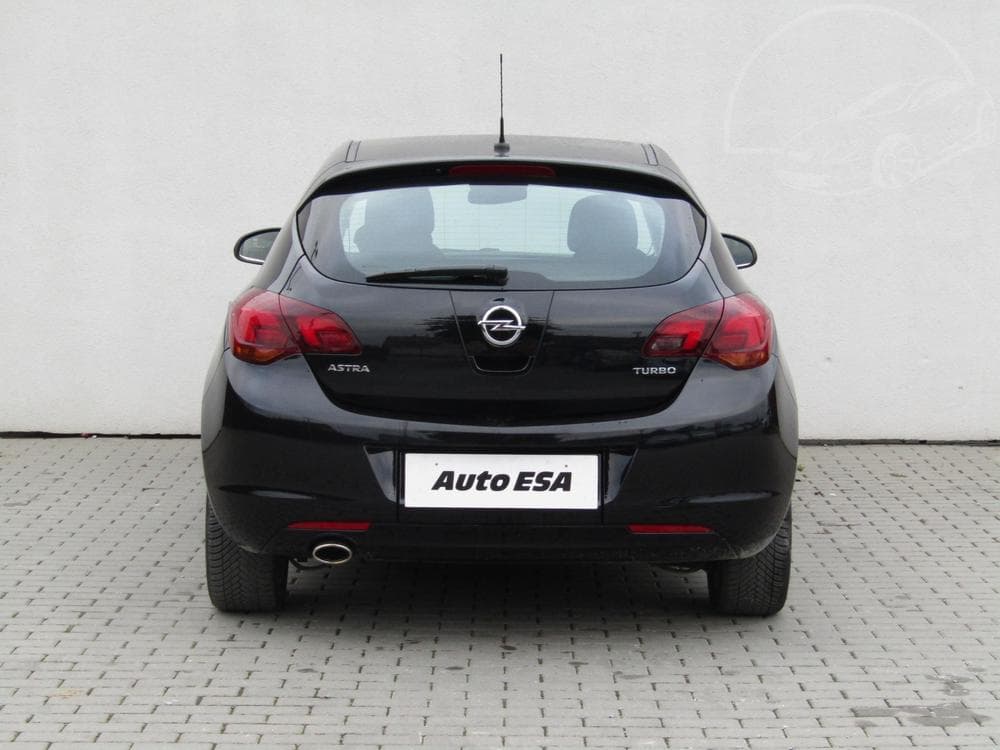 2010 Opel ASTRA - 5