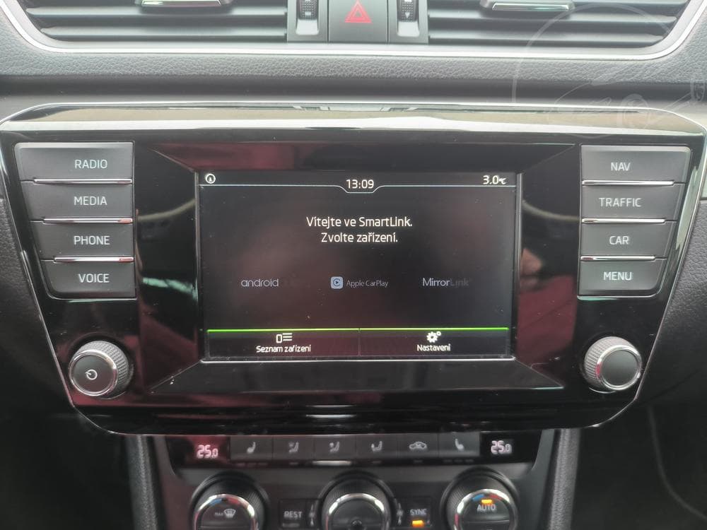 2015 Škoda SUPERB - 43