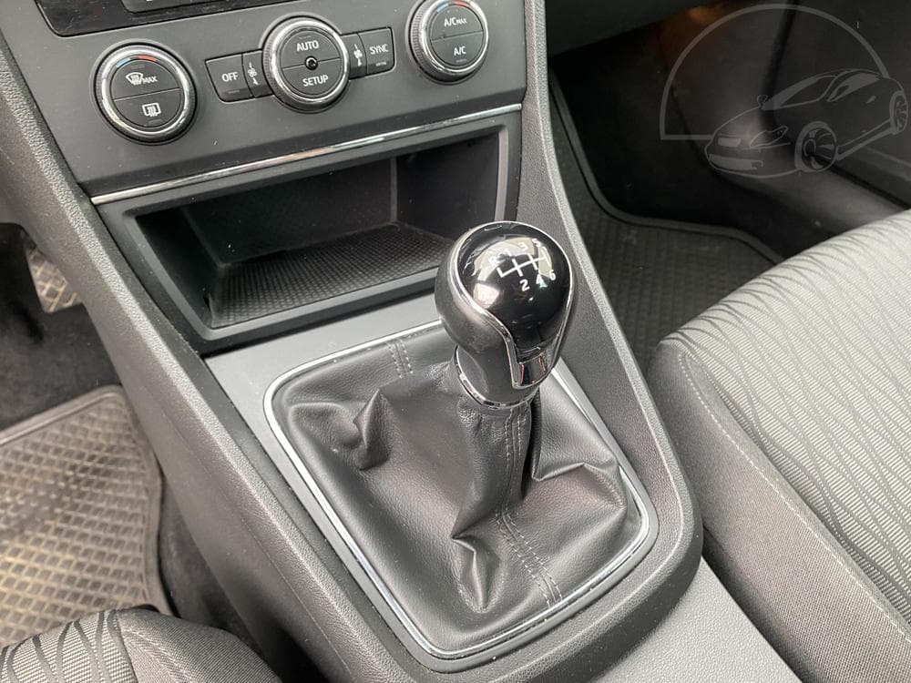 2015 Seat LEON - 16