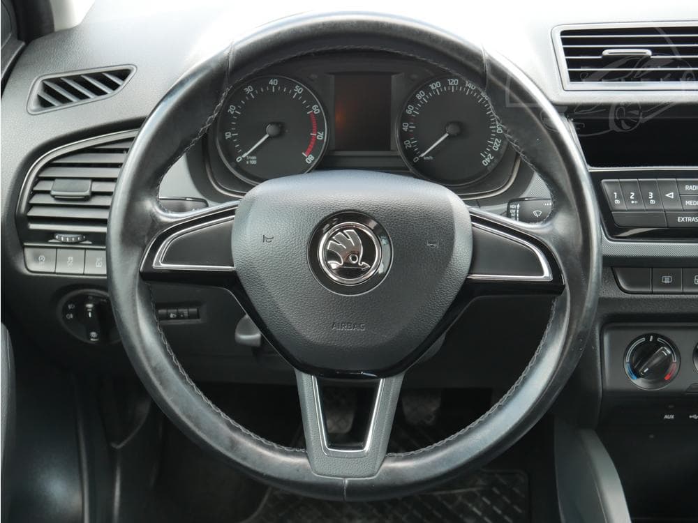 2018 Škoda FABIA - 29