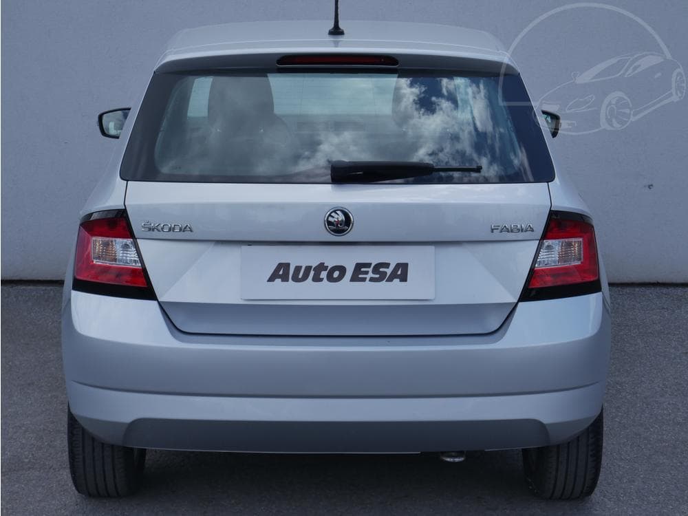 2018 Škoda FABIA - 9