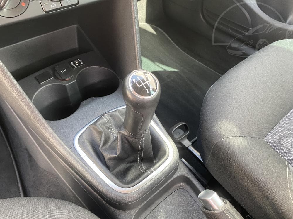 2012 Volkswagen POLO - 31