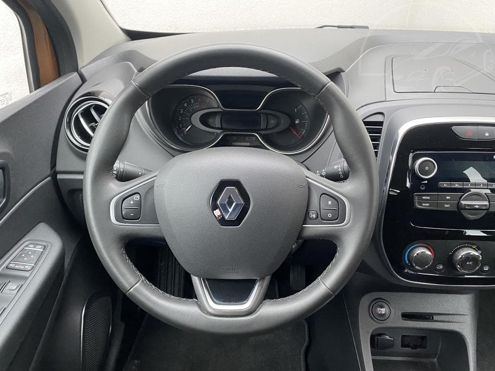 2020 Renault Captur - 11