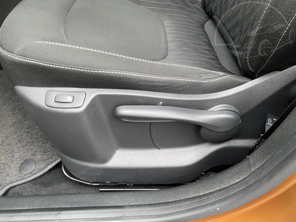 2020 Renault Captur - 14