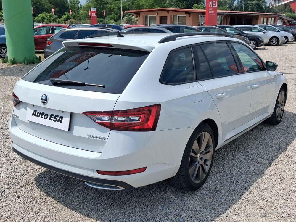 2017 Škoda SUPERB - 4