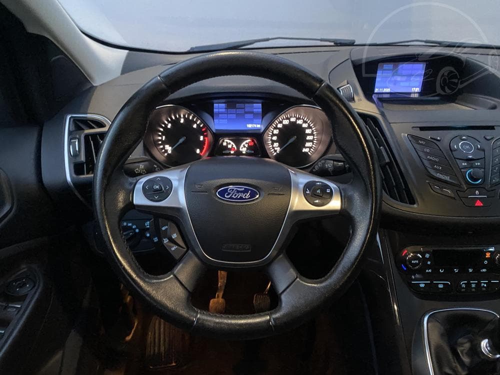 2015 Ford Kuga - 11
