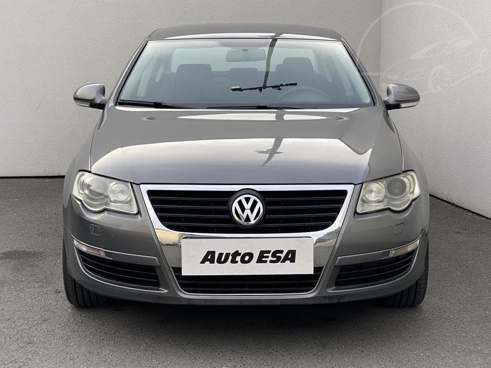 2008 Volkswagen PASSAT - 2