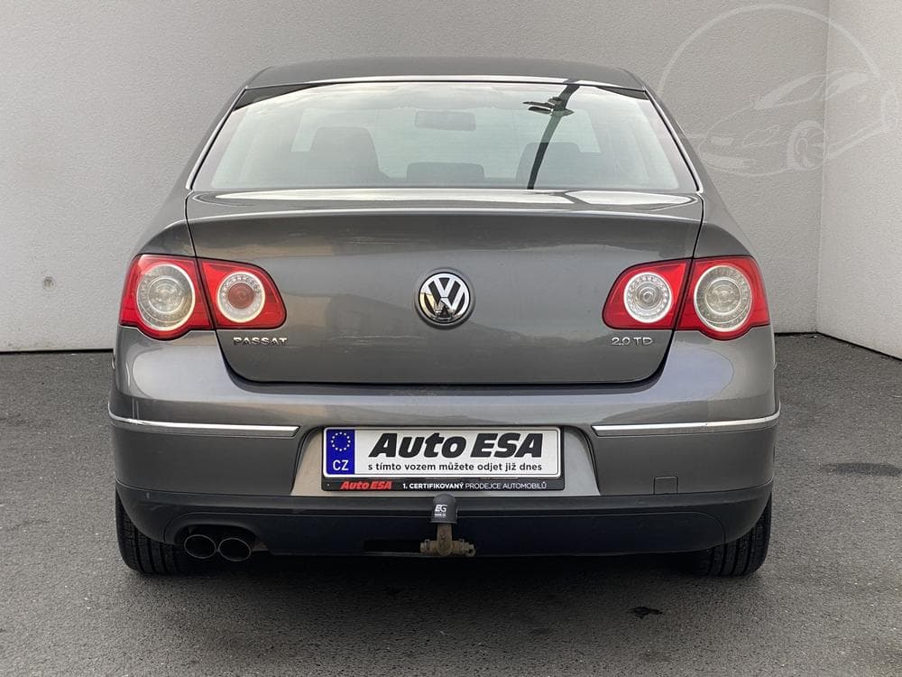 2008 Volkswagen PASSAT - 5