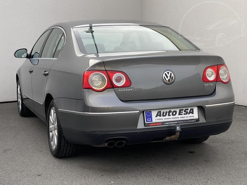 2008 Volkswagen PASSAT - 6
