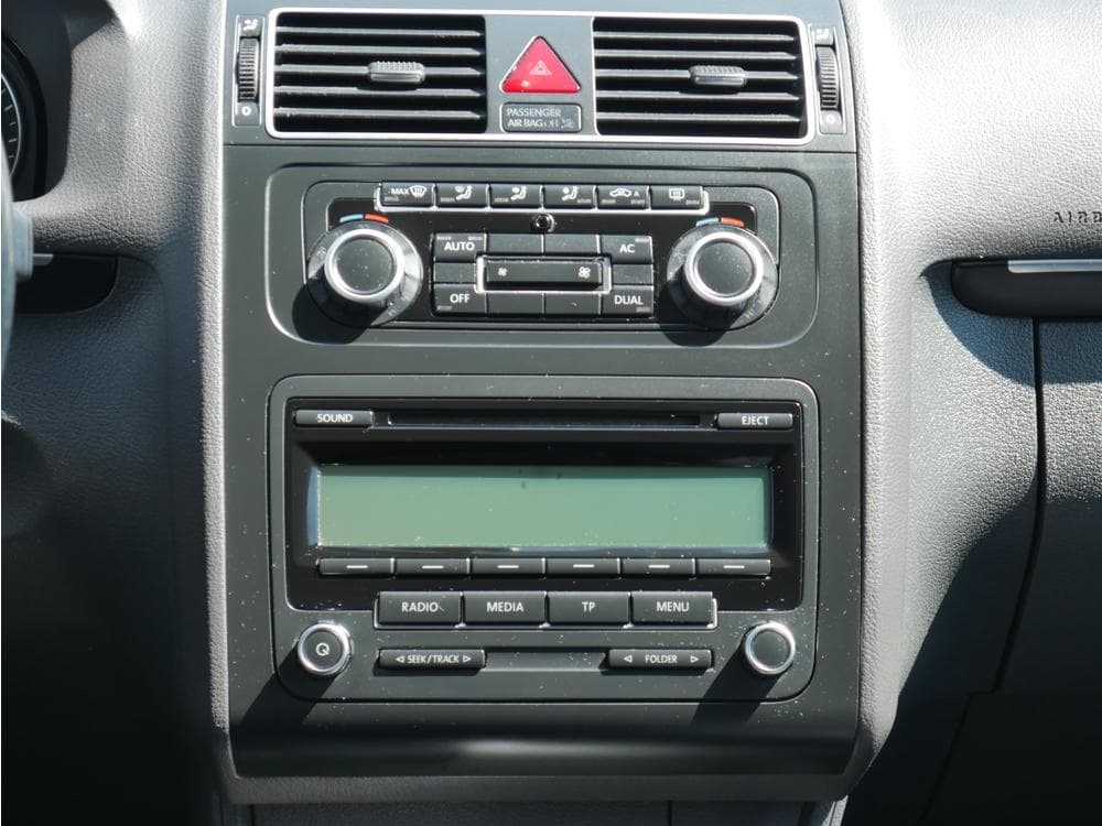 2010 Volkswagen TOURAN - 21