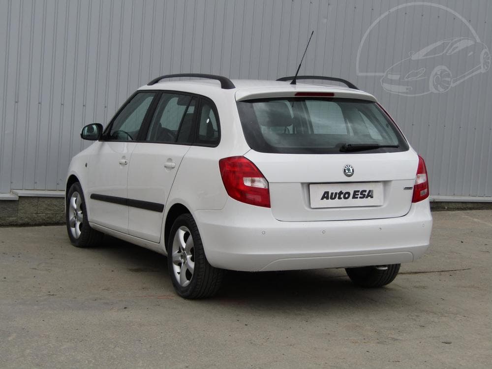 2011 Škoda FABIA - 6