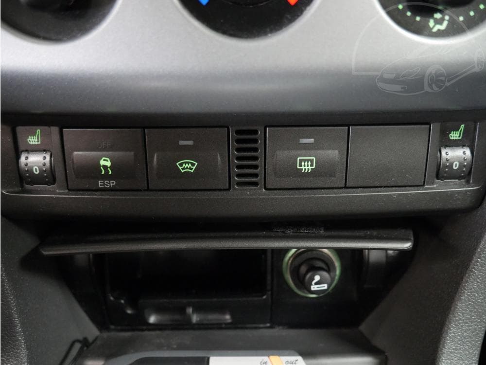 2006 Ford FOCUS - 31