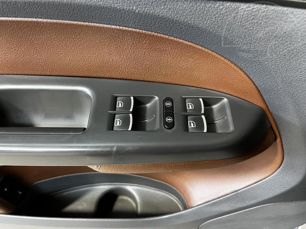 2011 Volkswagen TOURAN - 34