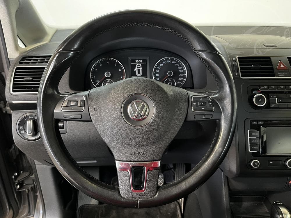 2011 Volkswagen TOURAN - 46