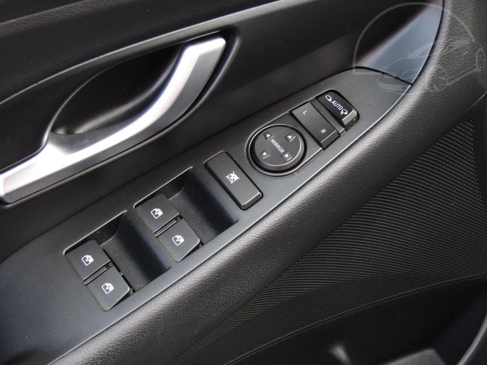 2020 Hyundai i30 - 31