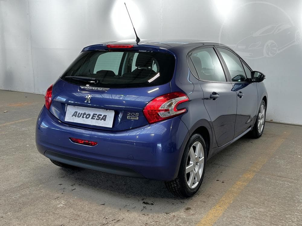 2014 Peugeot 208 - 4