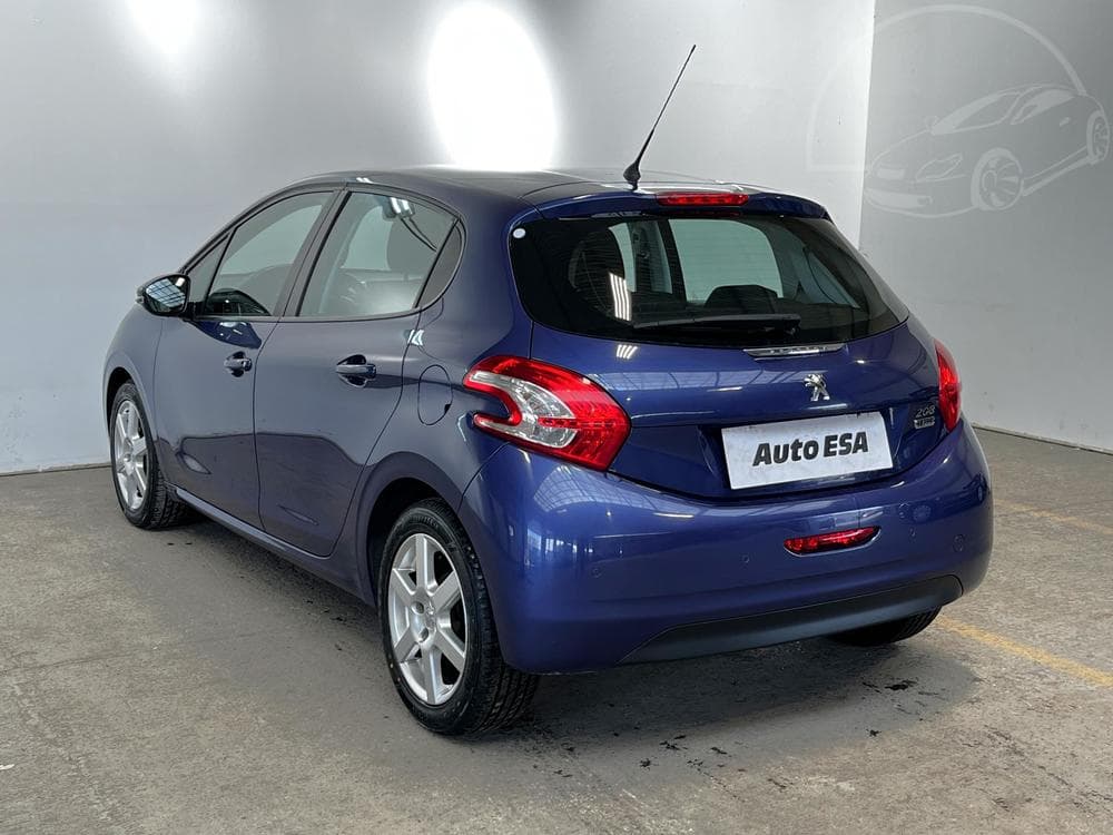 2014 Peugeot 208 - 6