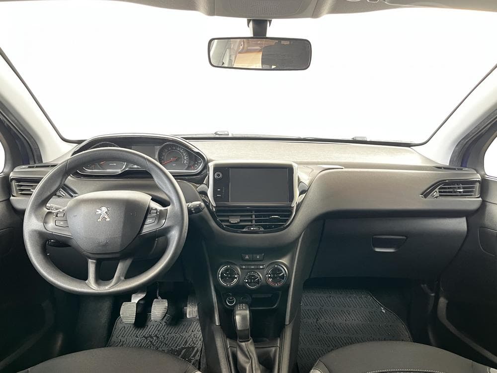 2014 Peugeot 208 - 8