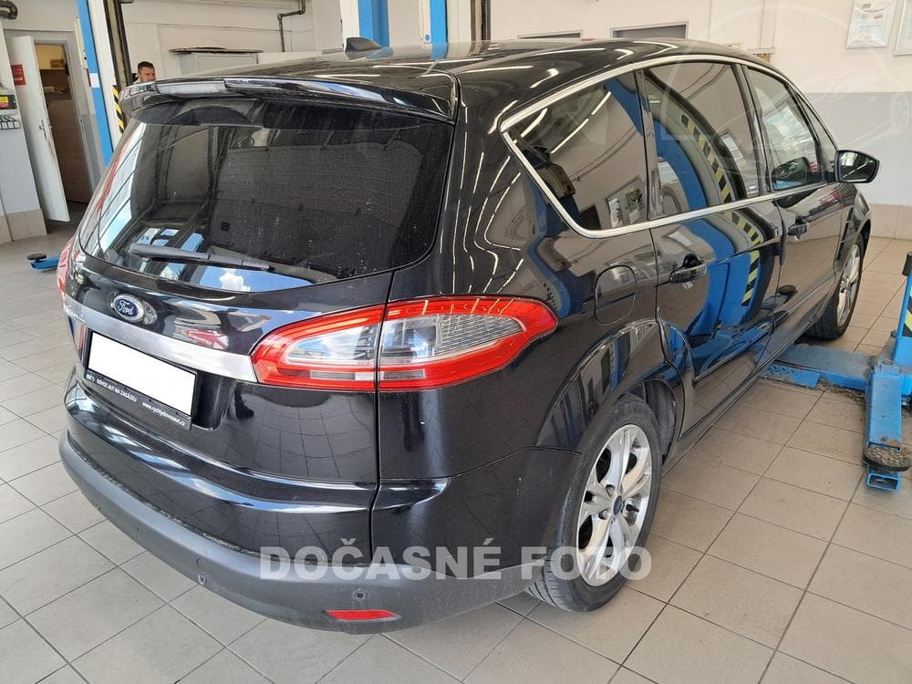 2012 Ford S-MAX - 2