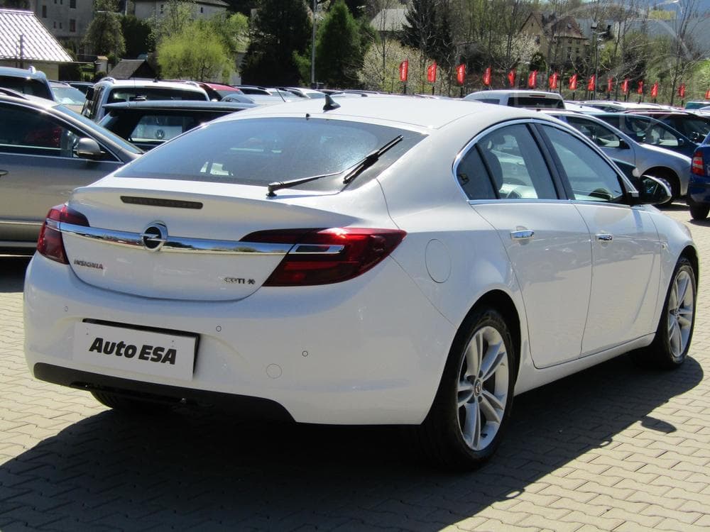 2015 Opel INSIGNIA - 4