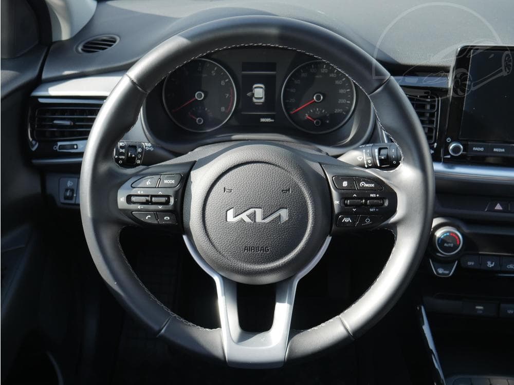 2022 Kia Stonic - 11