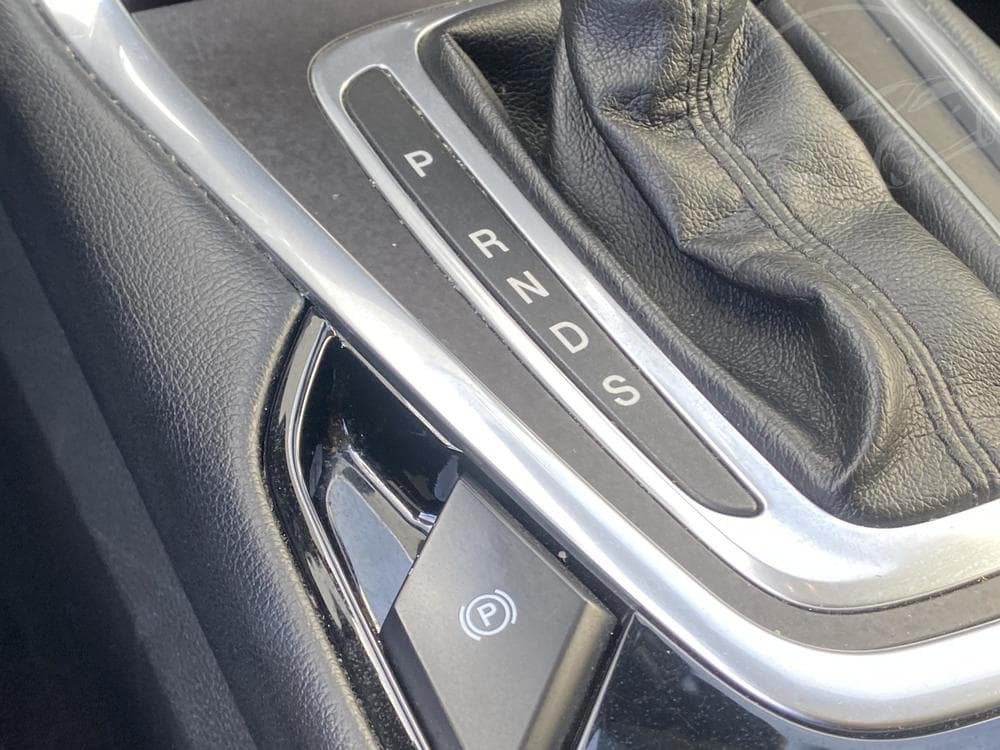 2016 Ford GALAXY - 16
