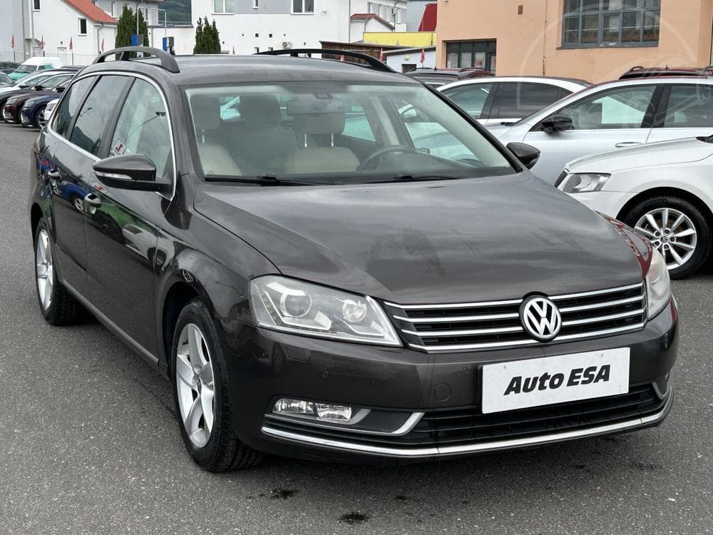 2013 Volkswagen PASSAT