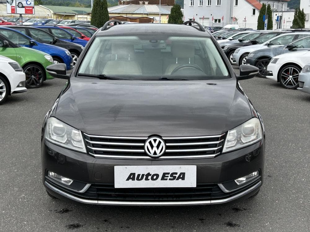 2013 Volkswagen PASSAT - 2