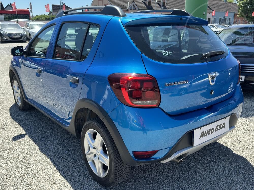 2016 Dacia SANDERO - 11