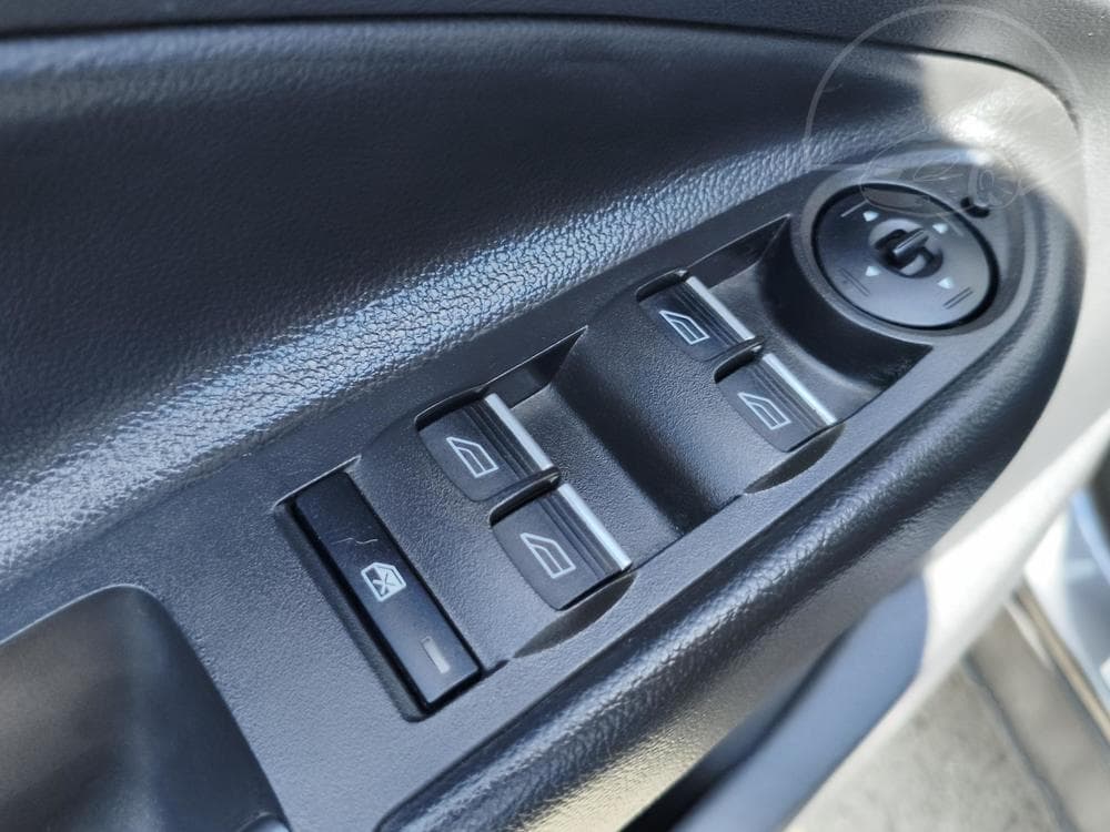 2015 Ford KUGA - 16