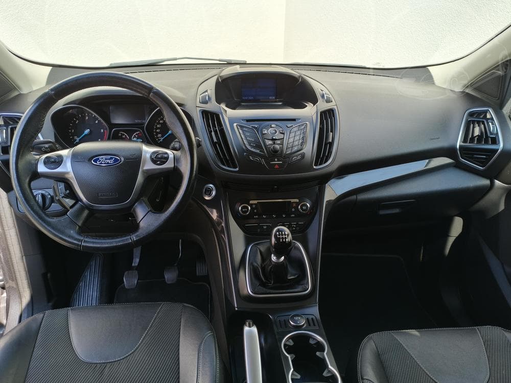2015 Ford KUGA - 9