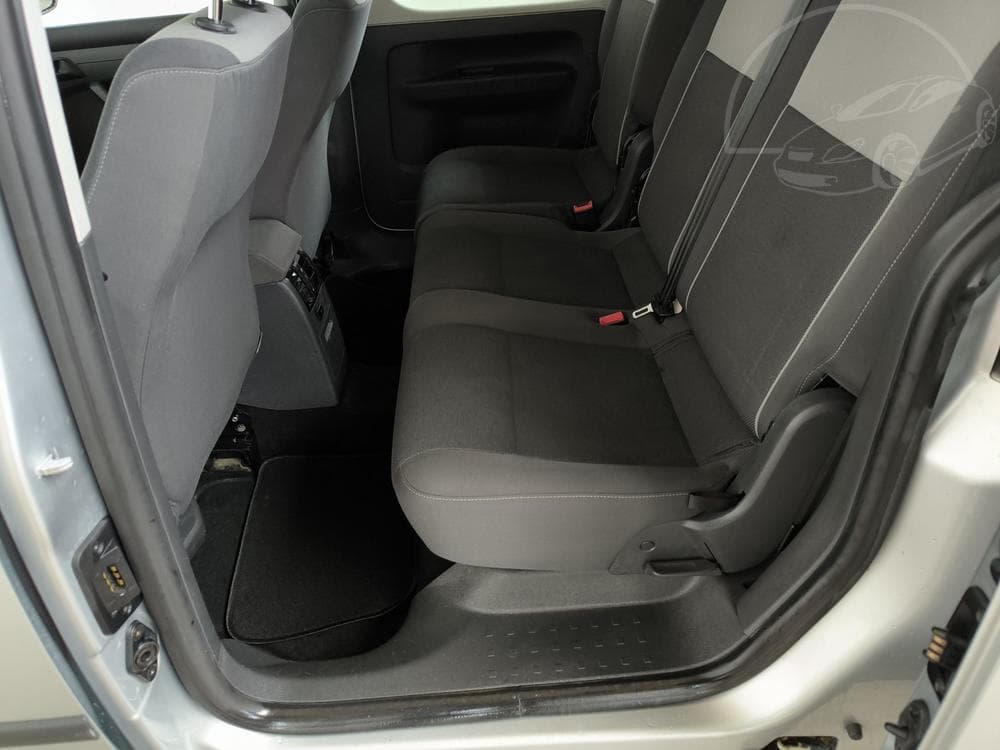 2011 Volkswagen CADDY - 10