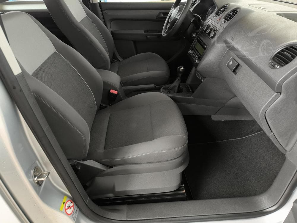 2011 Volkswagen CADDY - 12